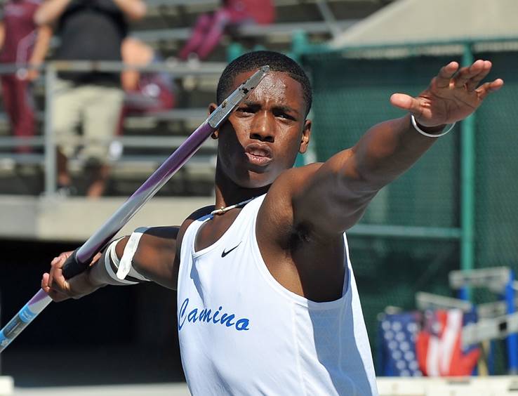Track and Field Competes in Cerritos Opener and Combined Events