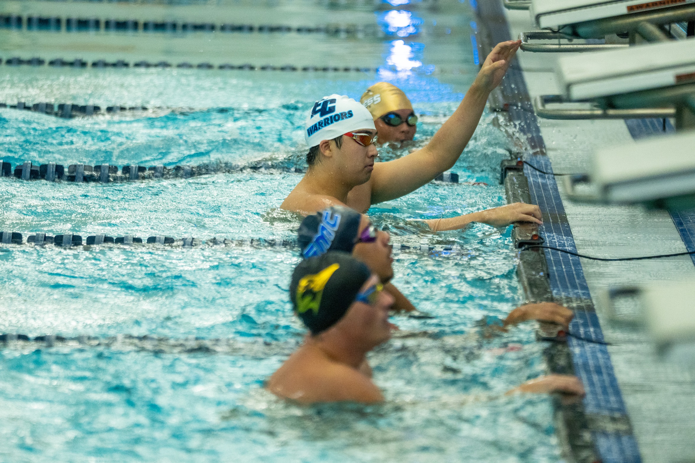 Men Sweep Meet at Long Beach City, Women Score Two Wins