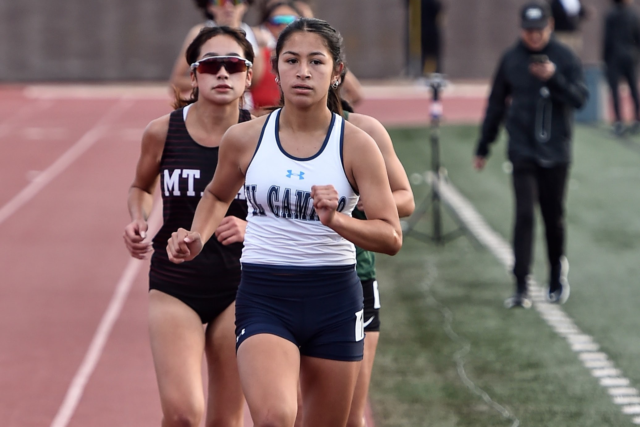 Track and Field Heads to Viking Invitational; Oxy Distance Carnival