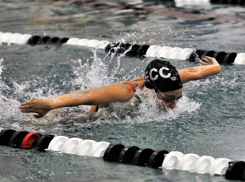 Women Finish Second, Men Fourth at South Coast Conference Championships